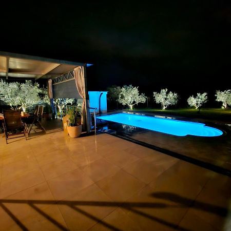 Naturia Holiday House ميدولين المظهر الخارجي الصورة